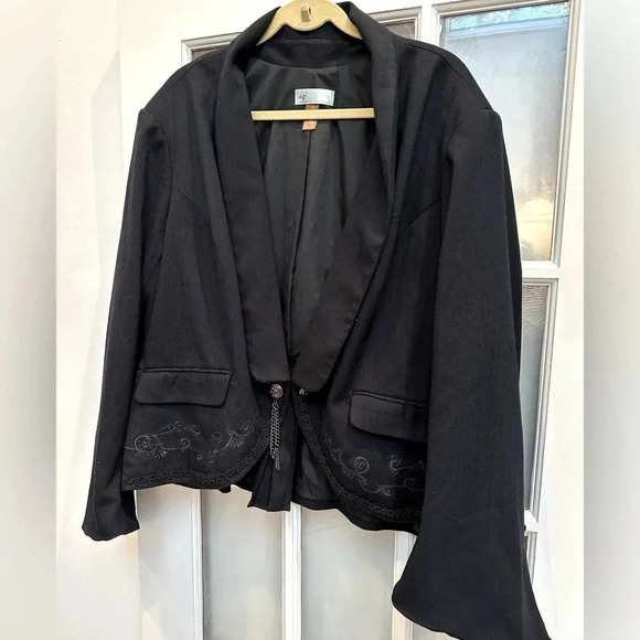 LB Collection by Lane Bryant Formal Embroidered Navy Blazer Jacket Plus Size 28 - Picture 2 of 13